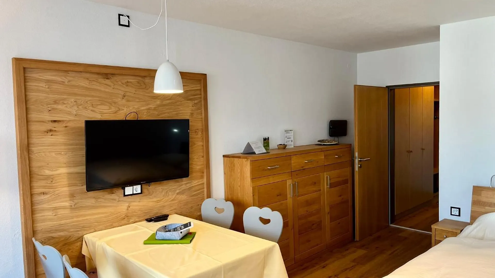 Montana Haus, Fewo A14, A17, B4 Oder C8 Оберстдорф