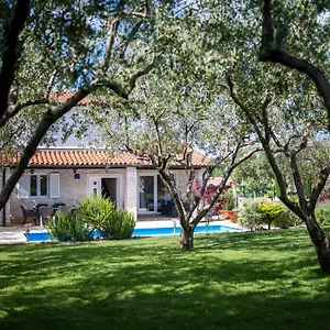  Villa Casa Di Oliva Kroatien
